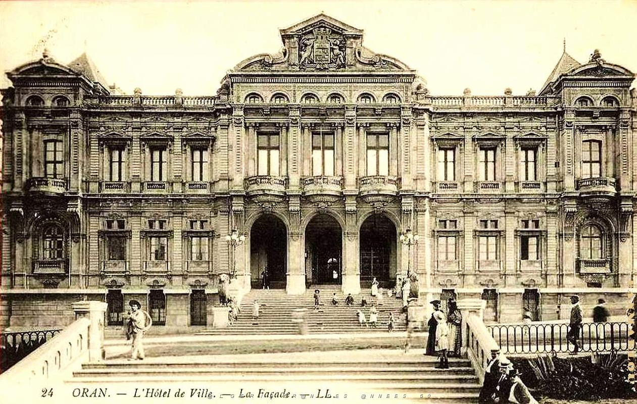 PA b- 022- Hotel de ville.jpg